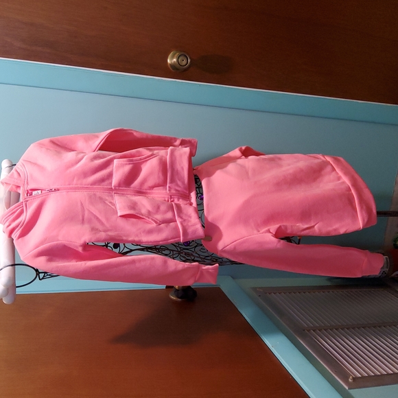 Pair Hooded Jackets - Picture 1 of 5